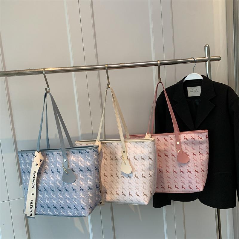 New Trendy Printing Large-capacity Tote Bag Shoulder Ribbon Commuter Bag Bucket Bag Handbag