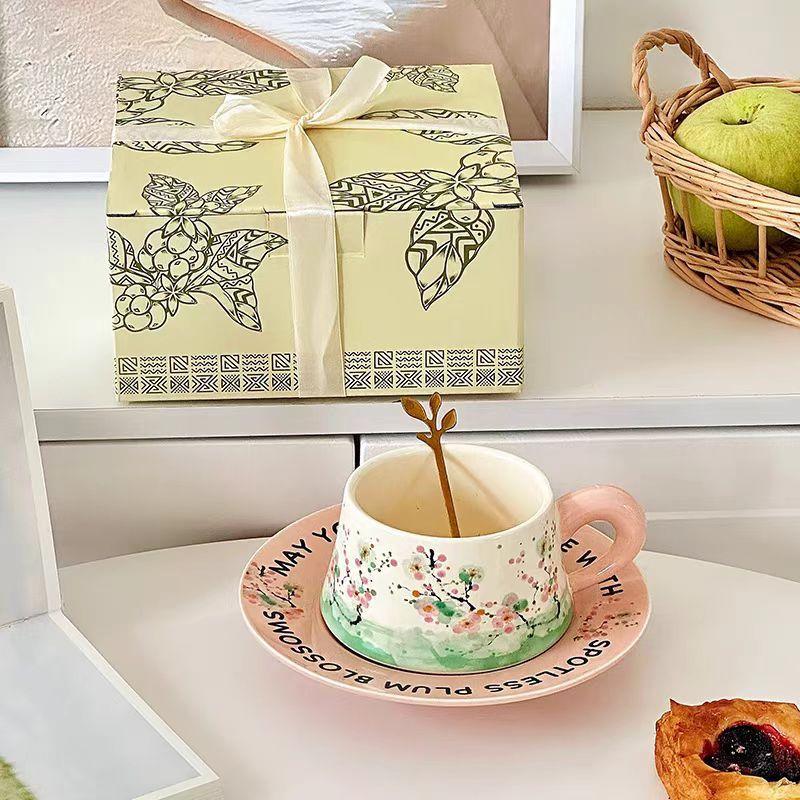 Light Luxury Retro Coffee Cup And Saucer Set Gift Box Couple Housewarming Gift Birthday Gift