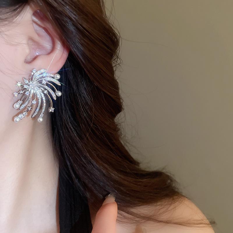 Silvernadel Feuerwerk Stern Perlenohrringe - Elegant, hochwertiges Design für Frauen
