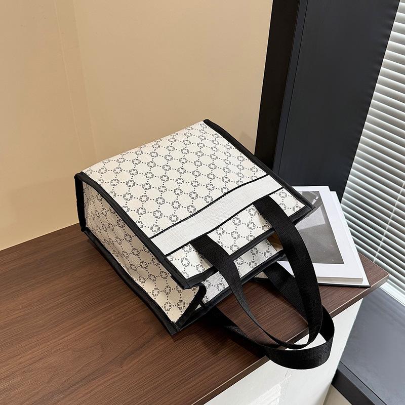 Fashion printed handbag 2025 autumn and winter new tote bag contrasting color women's bag casual bag shoulder handbag