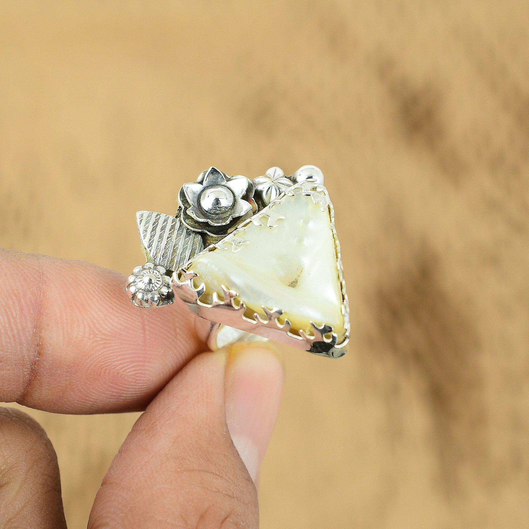

Natural Mother Of Pearl 925 Silver Multi Stone Flower Adjustable Ring For Women Yes