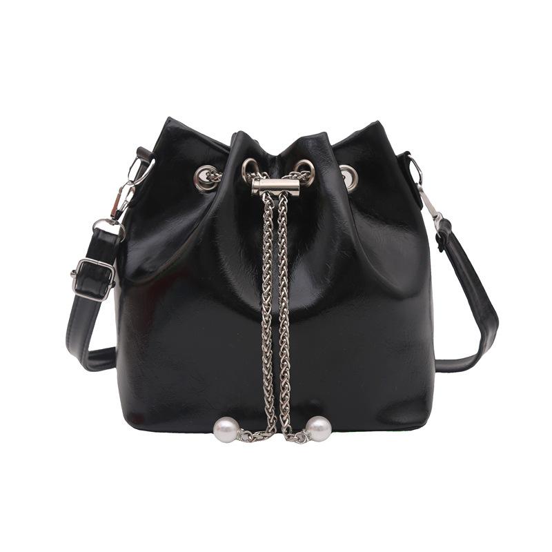 Dámská vintage kbelíková taška s řetízkem a stahovací šňůrkou, crossbody, přes rameno