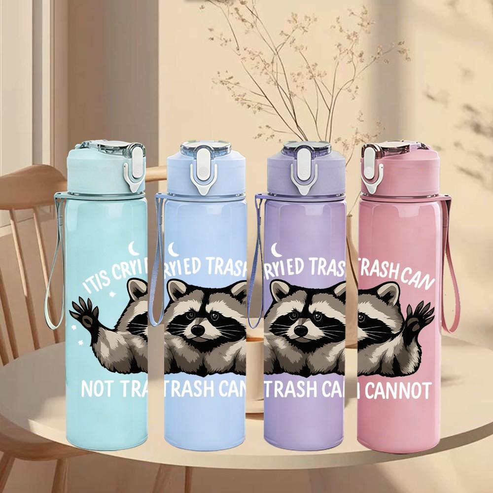 1PC Raccoon Face Cartoon 750ml Color Plastic Sports Water Bottle Leakproof Flip Straw Lid Suitable for Sports Office Home Use