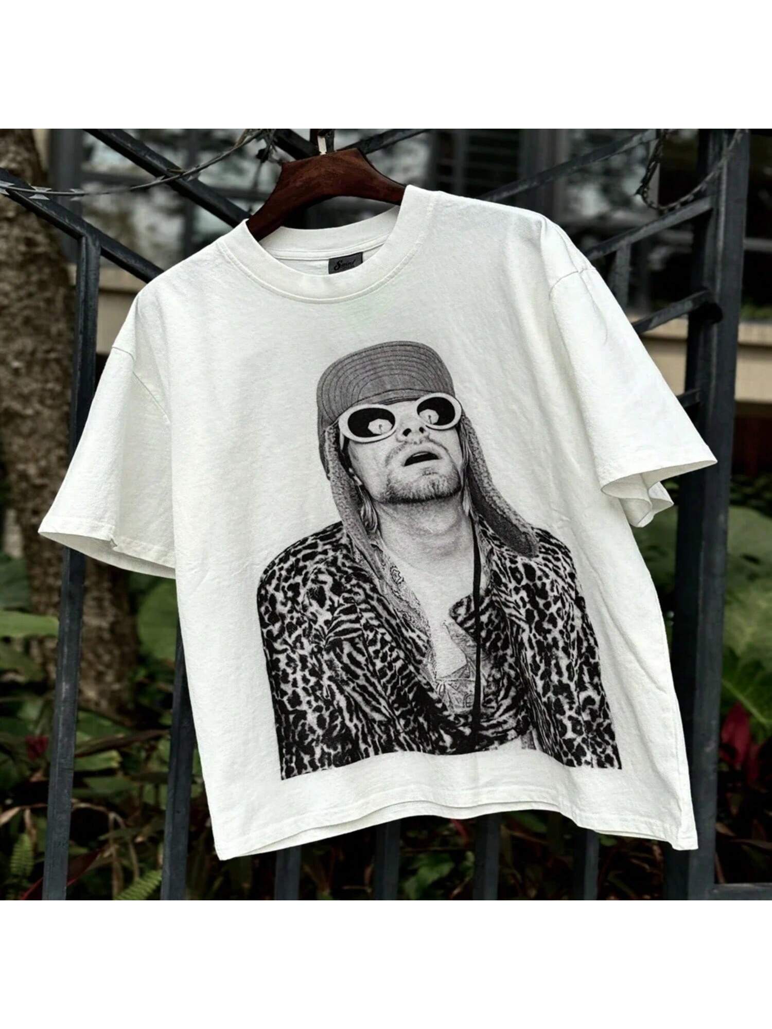 

СВЯТОЙ МИХАИЛ Графика Курта Кобейна Принтованная Винтажная Одежда Хлопок Свободный Оверсайз Повседневные Футболки Топы Футболка Для Мужчин XXXXXL чёрный