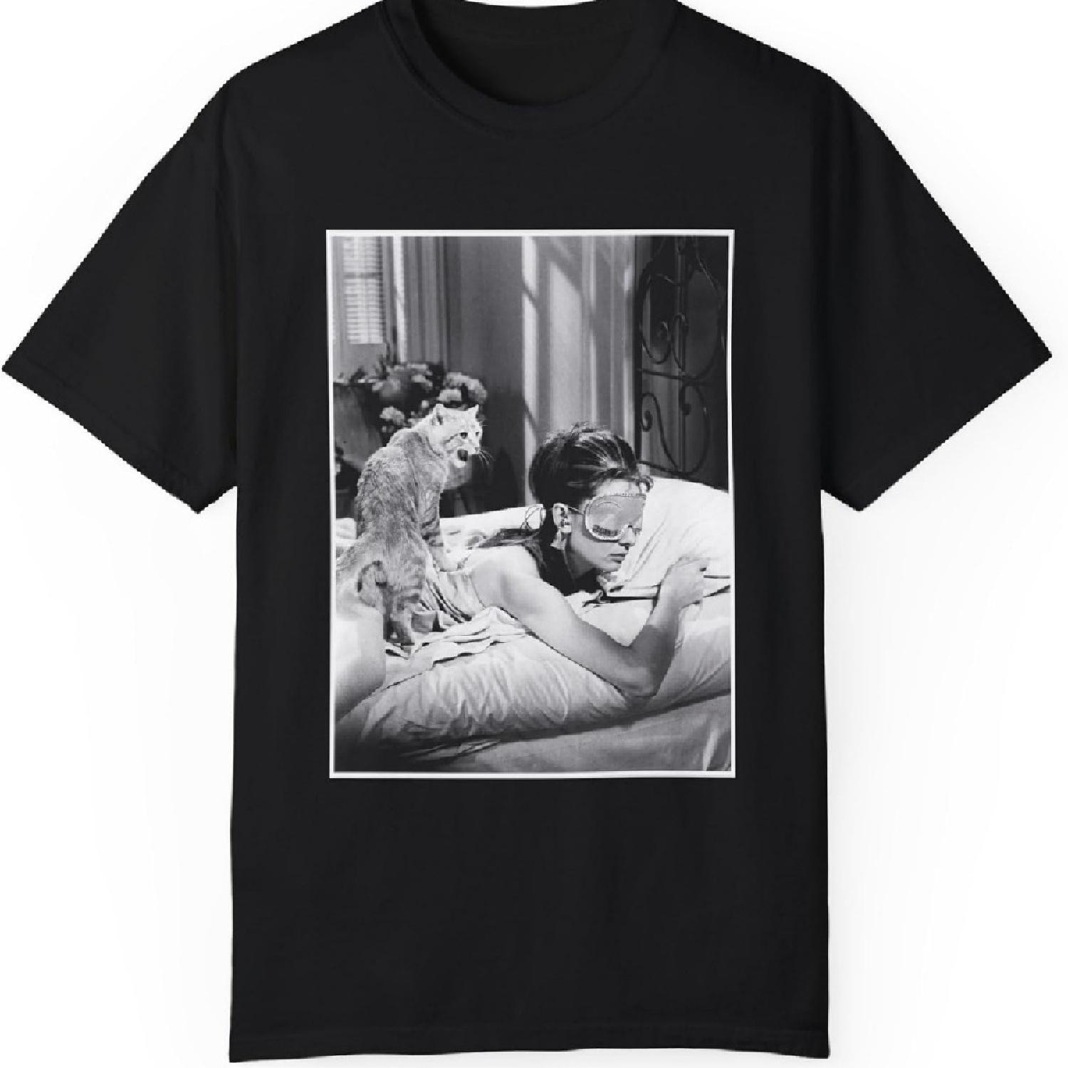 

Audrey Hepburn Movie Unisex T-Shirt, Audrey Hepburn Graphic Tee, Classic Film Lover Gift, Vintage Style Cotton Top, XXXXXL