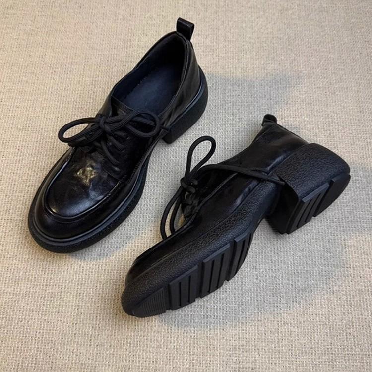 Wersja skórzana~ Skórzane małe buty miejskie damskie w stylu brytyjskim wiosenno-jesienne nowe uniwersalne buty na grubej podeszwie platforma mokasyny