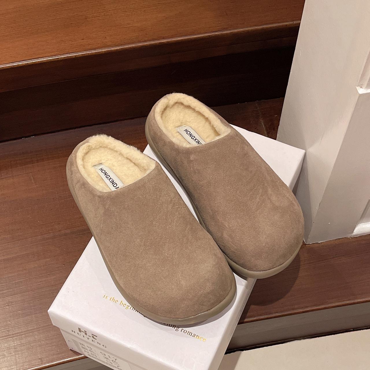 

Тапочки Boken с толстым дном, женская зимняя одежда, высококачественная сумка-голова 2024, новые уродливые и милые нишевые тапочки из бархатного хлопка 40