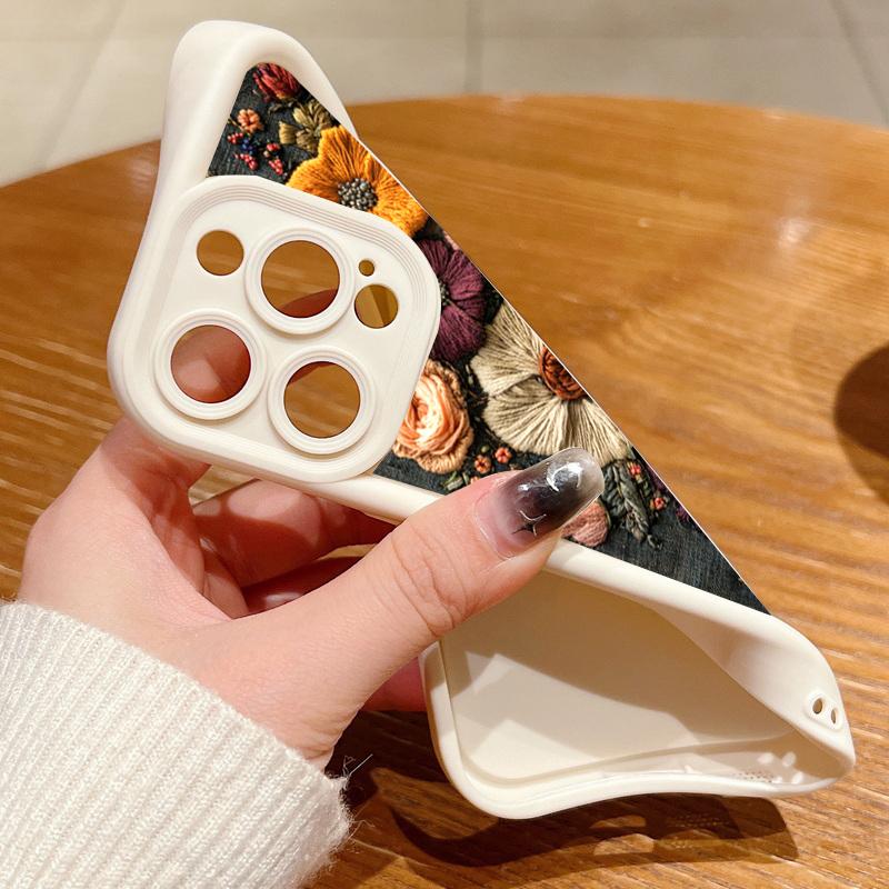Retro Embroidery-Look Floral Print Phone Case Phone Case For iPhone 17 16 15 Pro Max 14 13 12 11 XS X XR 7 8 Plus 16E Air Cover