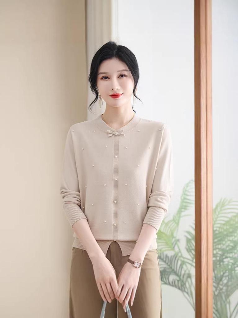 Chic Spring Knit Loose Sweater for Middle-Aged Women - Age-Defying Base Layer Top
