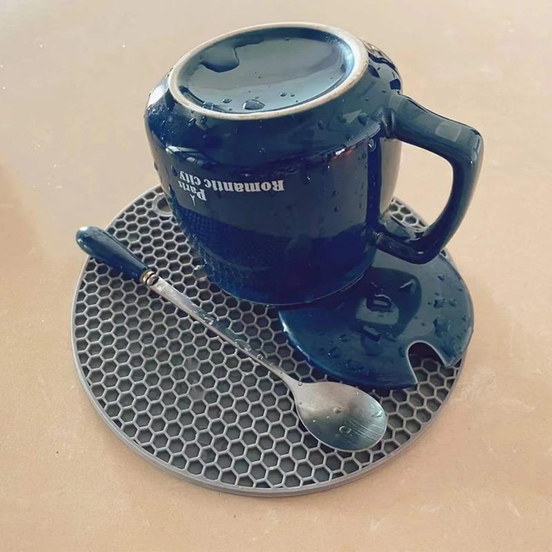 1ks silikonová podložka proti opaření Stojan na hrnce pro domácnost Ochrana kuchyňské desky Tepelně odolná protiskluzová kruhová silikonová podložka