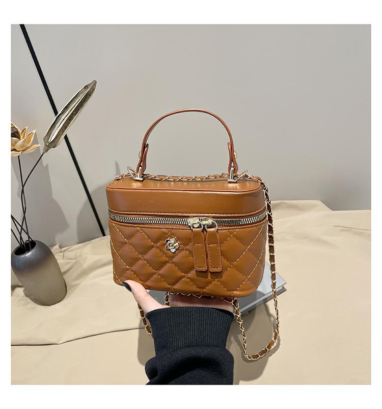 

Премиальный сенс большая вместимость нишевый светлый люкс для поездок универсальная косметичка модный женский тренд сумка через плечо на одно плечо коричневый