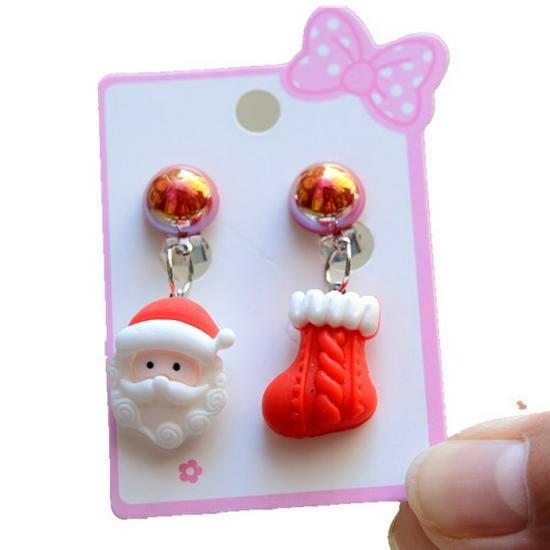 Kids' Christmas Cartoon Princess Clip-On Earrings: Cute, No Piercing Needed