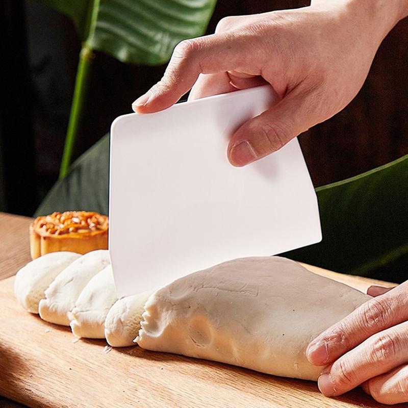Plastik Kuchenschaber Creme Schneidemesser Artefakt Haushalt Halbkreis Schaber Schneider Backwerkzeuge Utensilios Para Repostería
