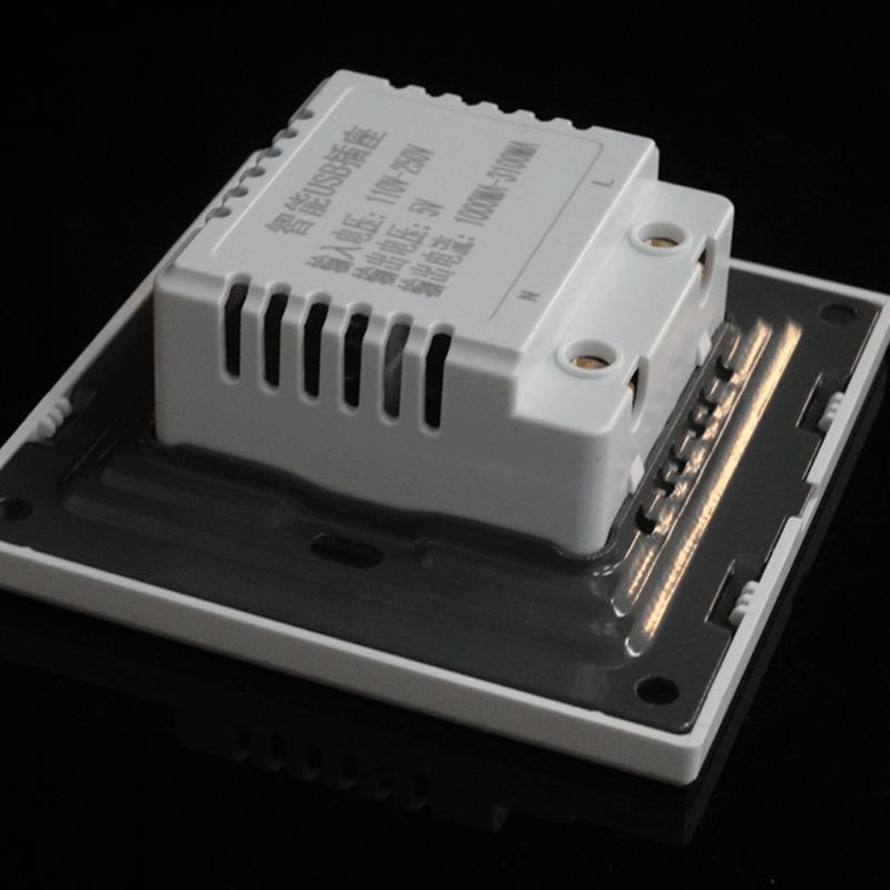 86 Type USB Wall Socket with 2/3/4 Ports, 2.1A Household Mobile Phone Charger