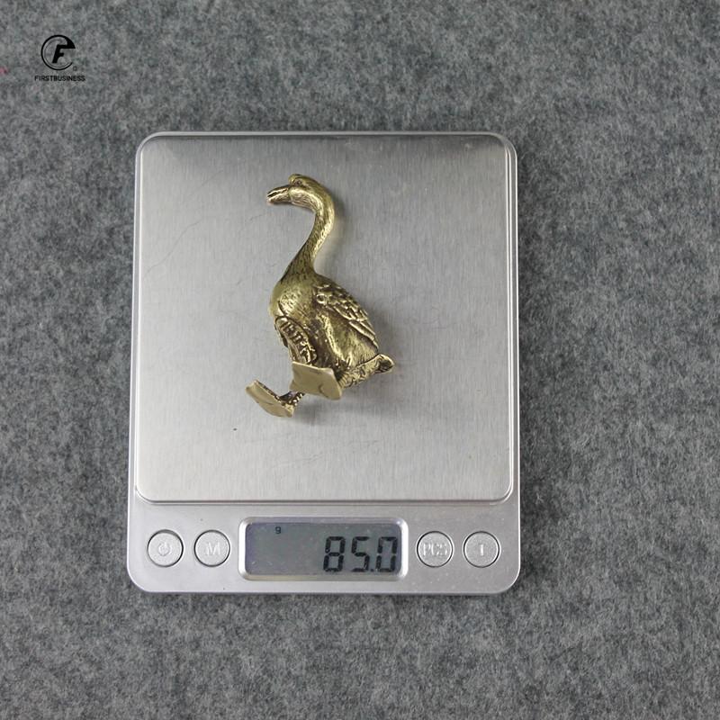 Retro Copper Solid Goose Figurines Small Animal Statue Ornaments Antique Brass Tea Pet Decor Office Desk Decoration Accesories