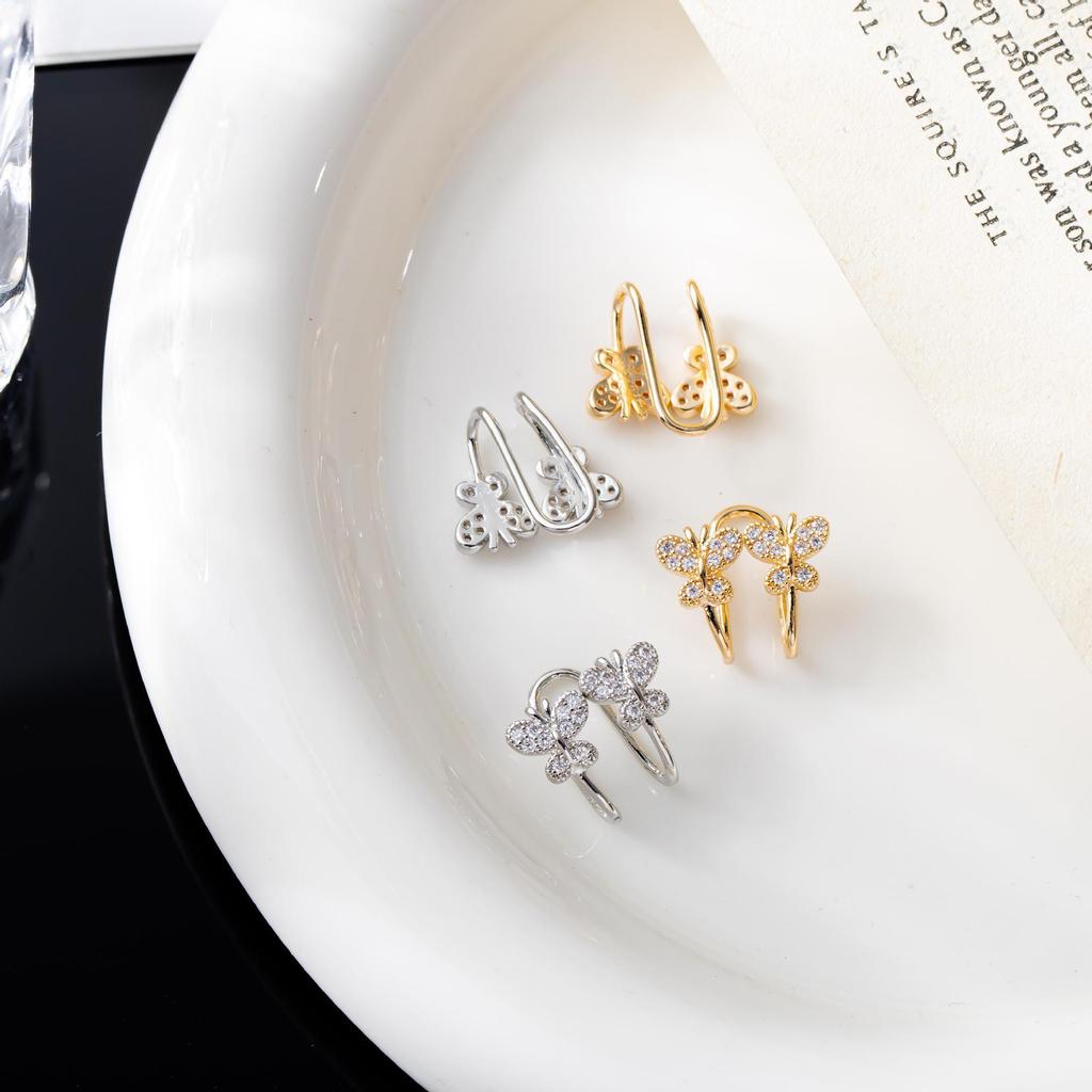 Retro French Butterfly Ear Cuff: Elegant, No-Piercing, Simple Design