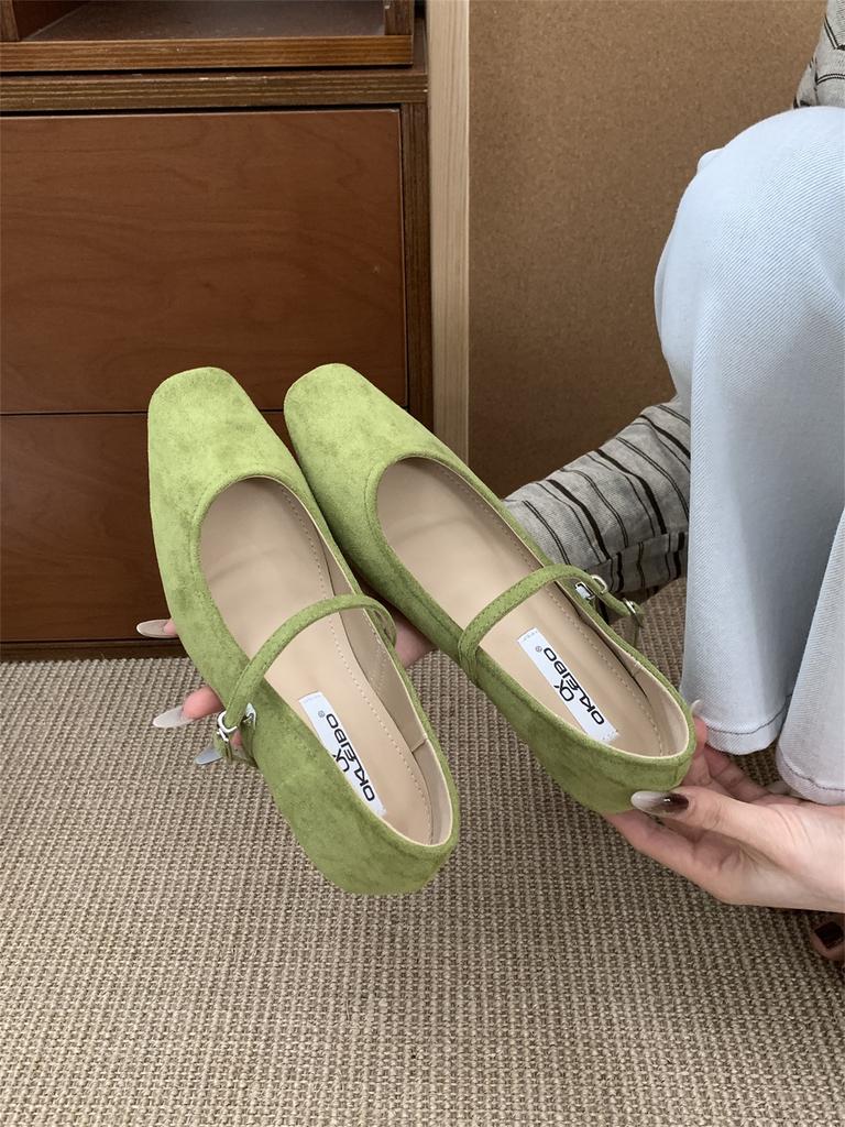 Retro Grandma Shoes Girl 2025 New Early Spring Gentle Fairy Wind Square Head Shallow Mouth Word Soft Sole Mary Jane Shoes