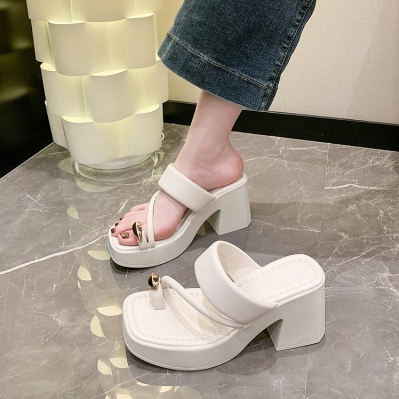 High -heeled Women's Sandals 2025 Summer New Fashion Versatile Toe Thick Bottom Non -slip Leisure High Heel Tide Sandy Slippers