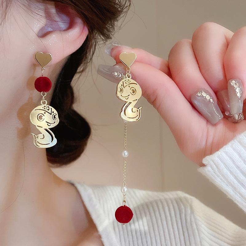 Silver needle zircon curved snake winding stud earrings niche design earrings earrings