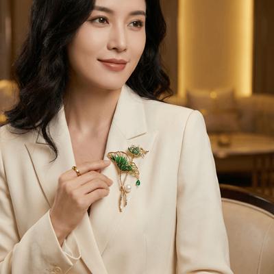 Ceremony Vintage Lotus Brooch Painted Design Bloom Lotus Leaf Brooch Imitation Pearl Elegant Peony Corsage Pin Wedding