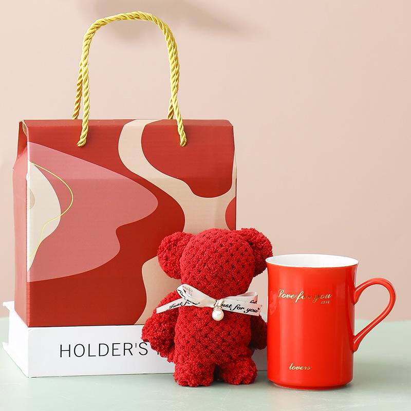 Exquisite ceramic cups, mugs, couples' cup sets, festive gifts, souvenirs, and store entry gifts