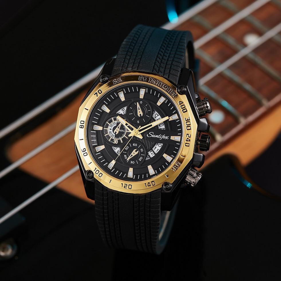 Fashion Decoration Silicone Sports Alloy Men'S Watch Hollow Calendar Quartz Watch
