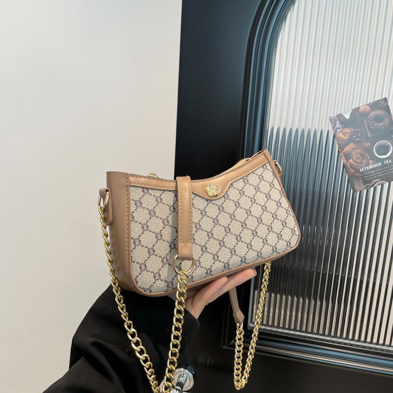 Retro Women's Bag New Texture French Underarm Bag Simple Fashion Niche Design Casual Personality Shoulder Small Square Bag