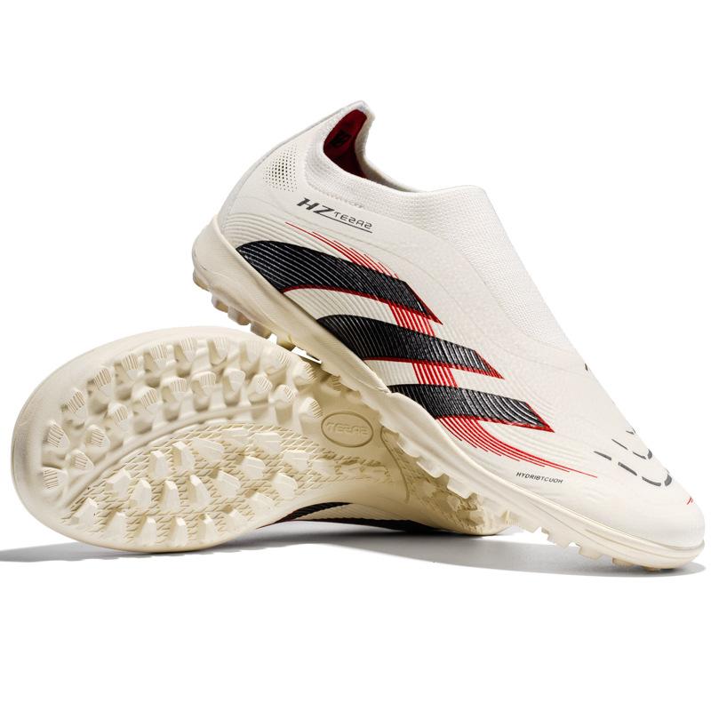 Putian Seamless Fly-woven Football Shoes Men's Low-top Youth Long Nails Broken Nails Training Sports Shoes Women