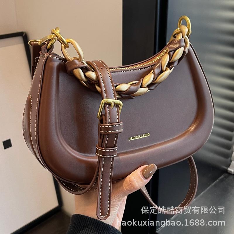 French Niche Handbag Bag Women's Autumn and Winter 2025 New Trendy Shoulder Messenger Bag Versatile Ins Retro Saddle Bag