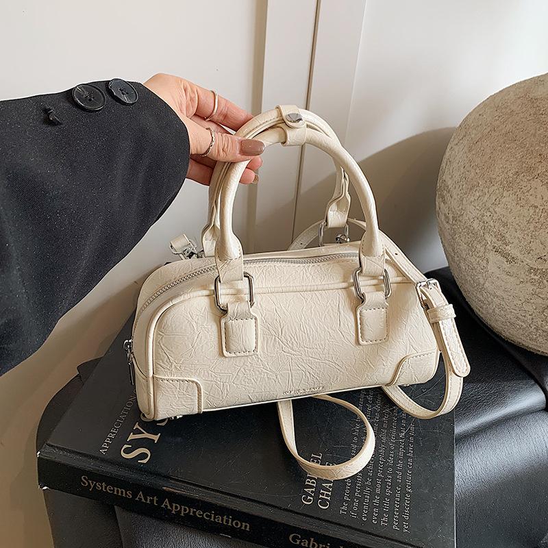 This Year's Popular Small Bag Women's 2025 New Summer Leisure Niche Design Messenger Bag Portable Pillow Bag