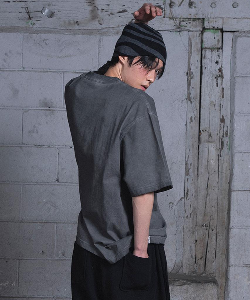 Aejyuttingkeumamaindeu A In Motion T-Shirt_Gray