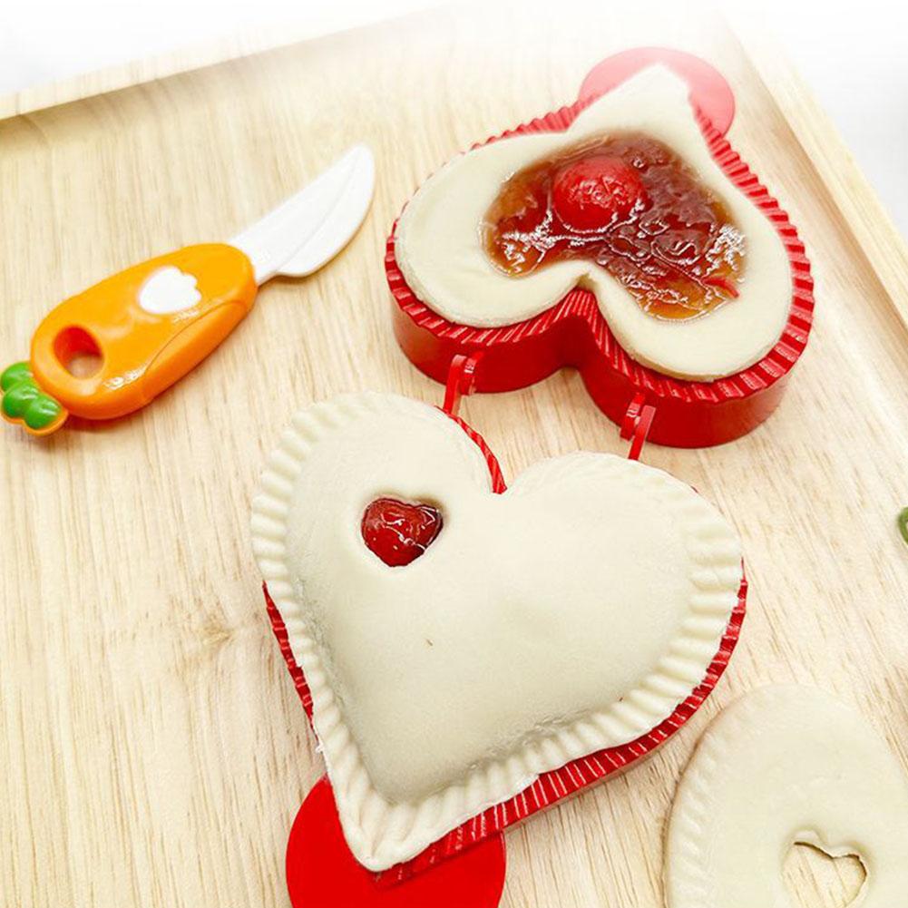 Pocket Pie ABS Fall Hand Pie Molds Heart Apples Mini Press Christmas Pie Mould Heart Tools Dough Mold N7Q2