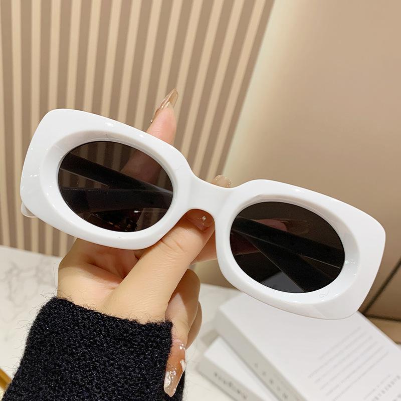 Oval Frame Sunglasses Women'S Eyes Street Shooting Sunglasses Retro Anti-Sun Photo Sunglasses Tide