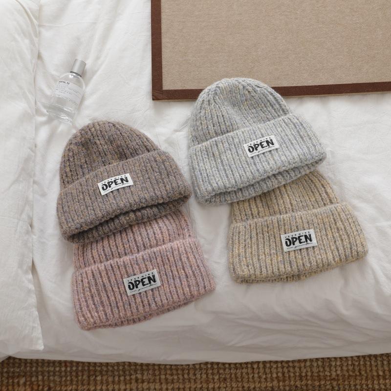 Simple Letter Versatile Knitted Wool Hat for Women Autumn and Winter New Fashion Knitted Hat Cold Hat