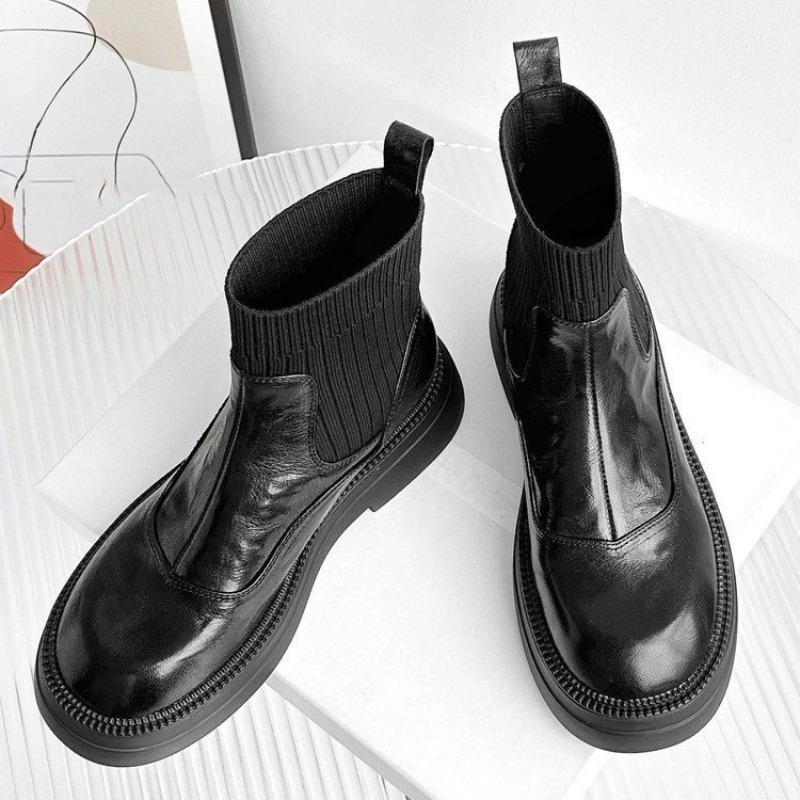 Autumn and winter new elastic thin boots women's British thick-soled Martin socks boots versatile knitted velvet short boots