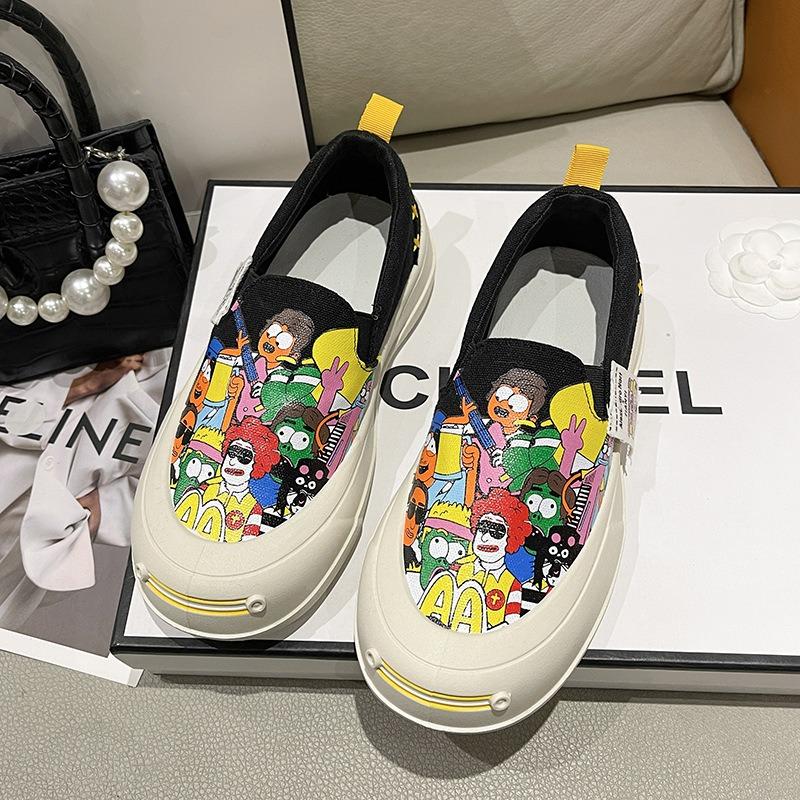 Fashion Cartoon print Women Platform Vulcanized Shoes Woman Thick Sole Canvas Loafers Fashion Graffiti Sneakers Flats Sports Shoes