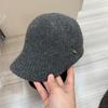 Korean Internet celebrity temperament metal standard equestrian cap winter wool knitted thermal cap casual versatile baseball cap