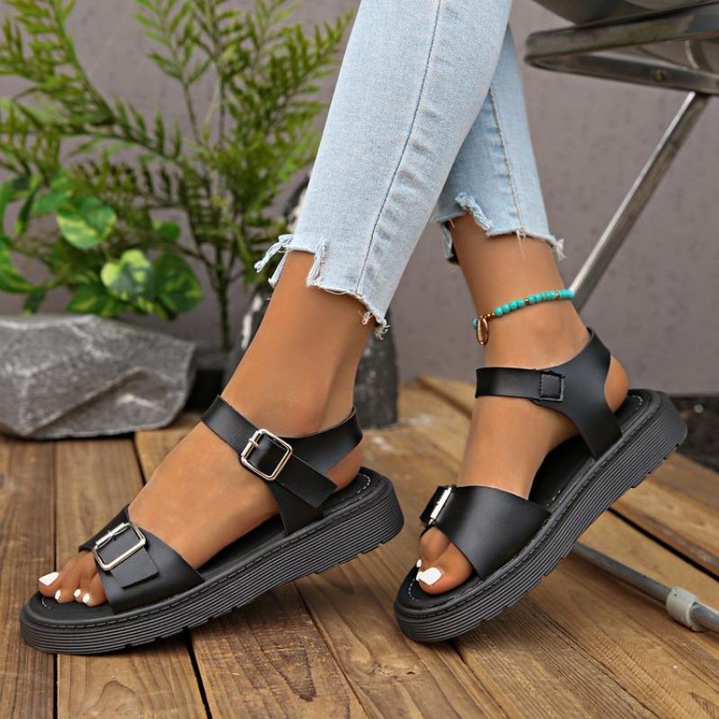 2026 new Summer One line casual buckle Large size Women's Shoes Thick Sole Solid color Outdoor comfortable beach Roman Sandals