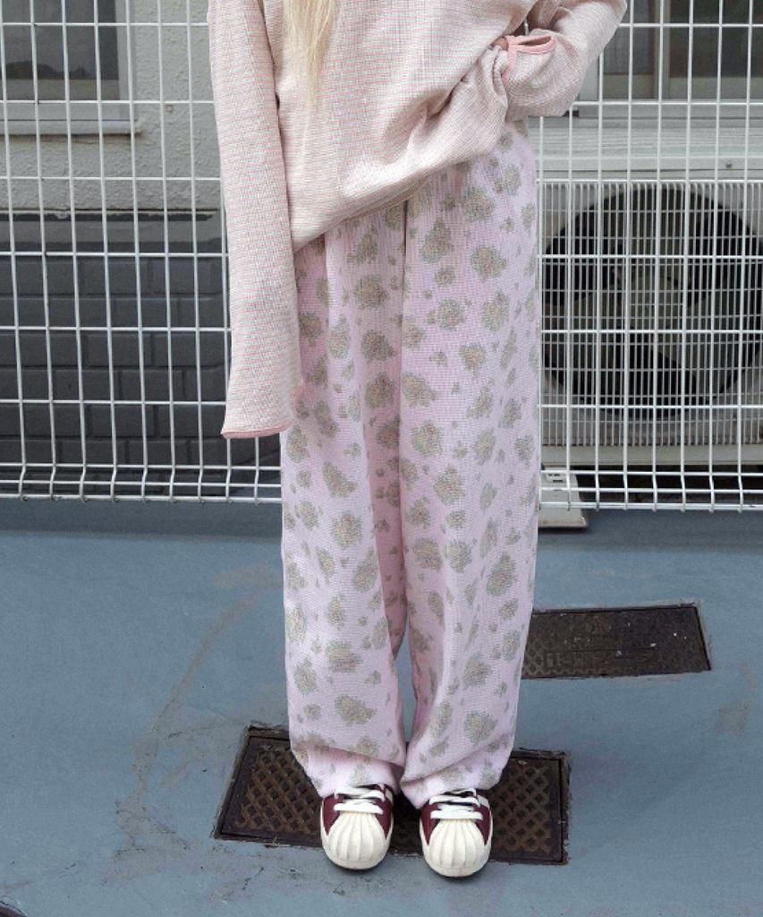 KOOKEESEE Flower Waffle Jogger Pants (Pink)