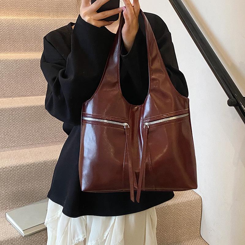 Retro Large-Capacity Bag Women'S Bag Soft Leather High-End Shoulder Underarm Bag Commuter Tote Bag