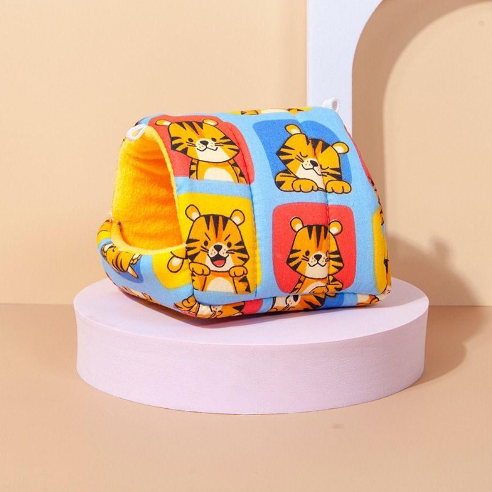 

Cartoon Print Hamster Cotton Nest Warm Hanging Hamster Nest For Rabbit/Bunny/Rats