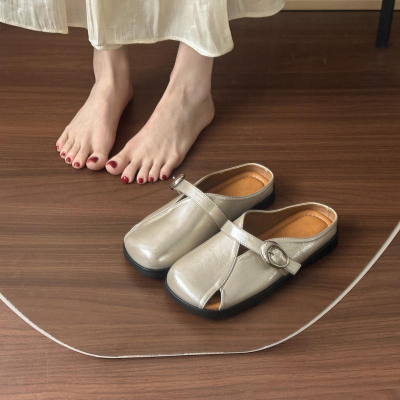 French Bag Head Half Slippers Women's Outer Wear 2025 Summer New Flat-bottomed Cool Slippers Lazy One Pedal Mueller Shoes