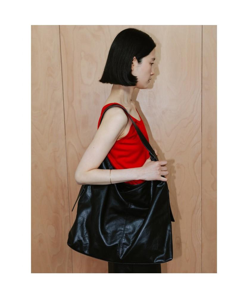 The Aperture Carter Hobo Bag Black (Ta67D4A085)