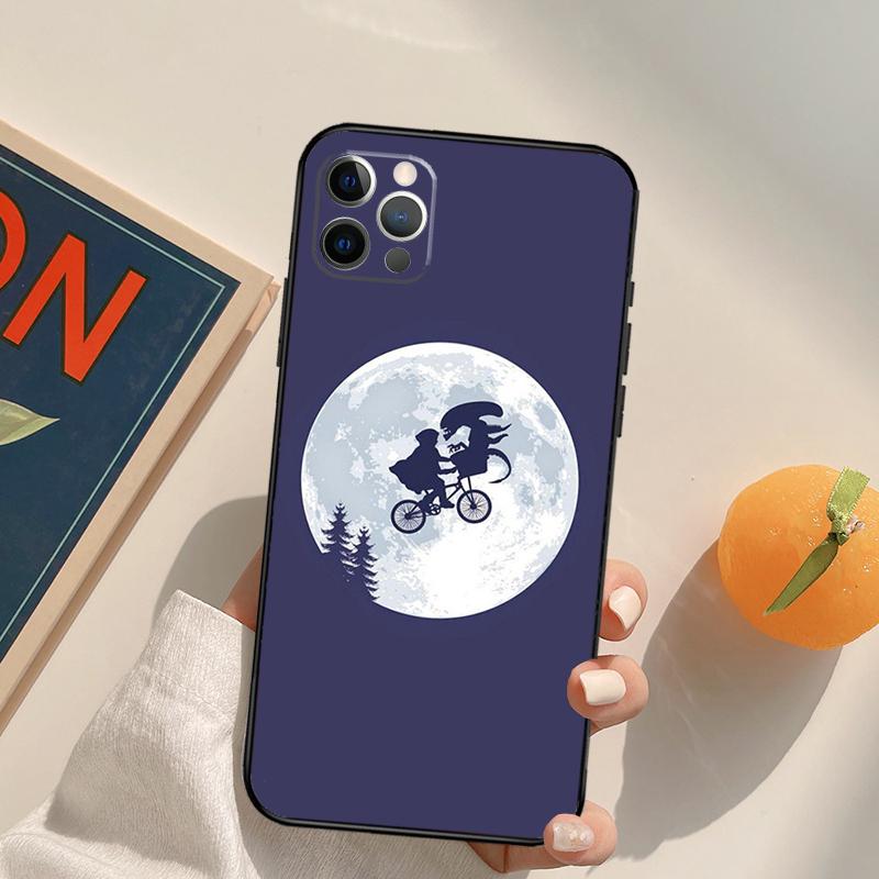 E.T. the Extra-Terrestrial Funda Case For iPhone 16 Pro Max 15 14 11 12 13 Pro Max Mini XR 16e 16 15 Plus Phone Cover