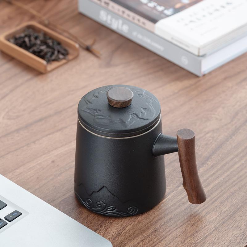 Tea set gift Printed coarse pottery office cup Practical tea separation mug High-end business souvenir