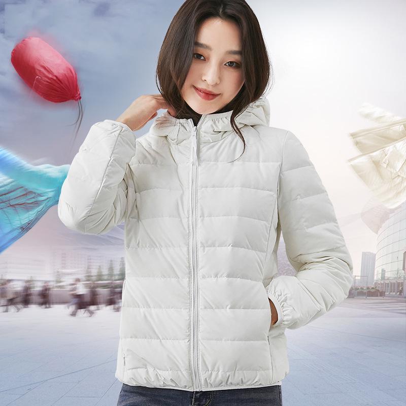 Women's Lightweight Hooded Duck Down Jacket - DRD06A0050