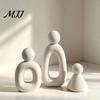 Smooth Line Resin Crafts Family of Three Sculpture, Abstract Figurine, Modern Minimalist Sculpture for Living Room Home Office Decor TV Cabinet