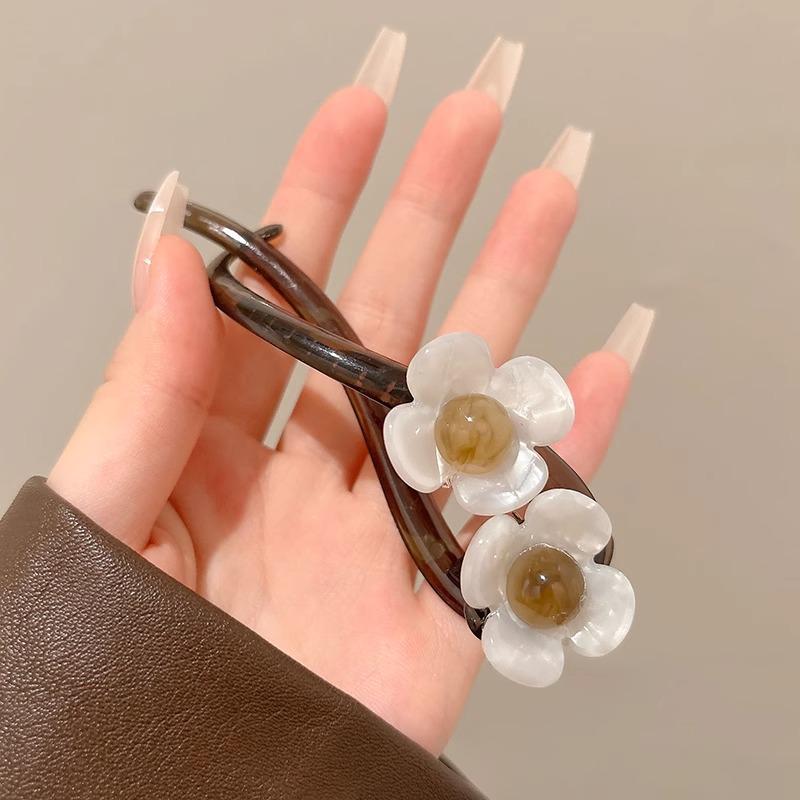 Francouzská retro perlová twist sponka do vlasů—Elegantní jednoslovný styl pro ženy