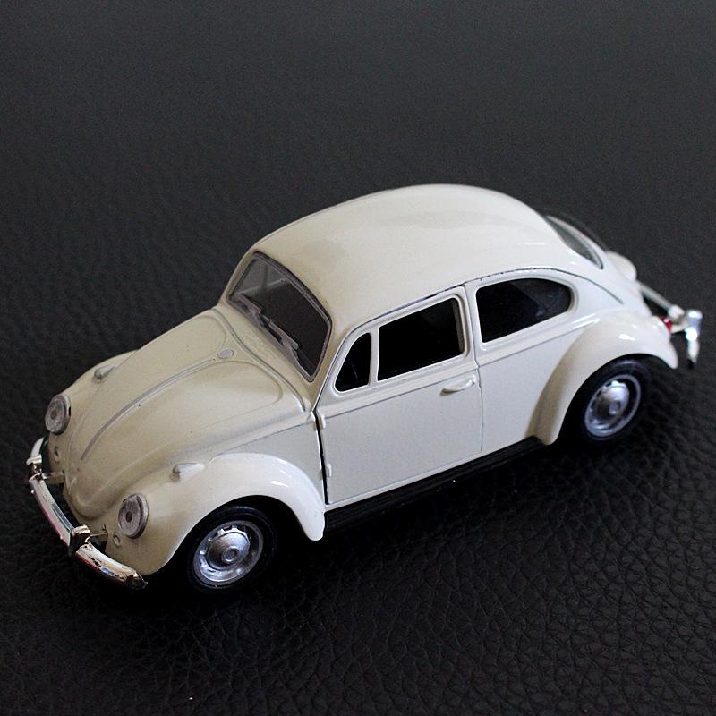 Creative Alloy Car Model Ornament for Interior Decoration