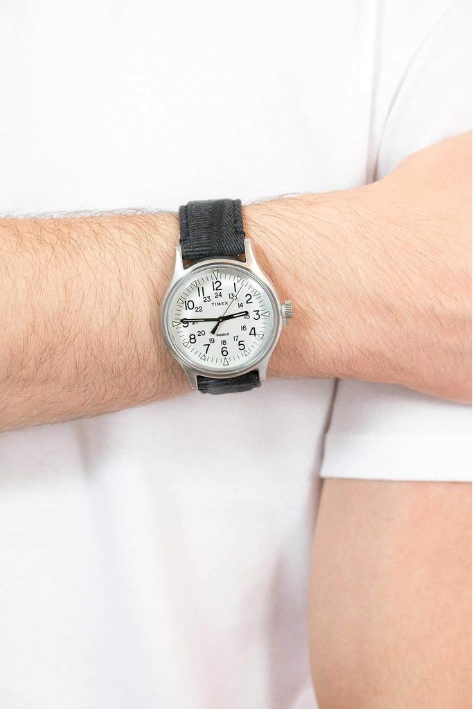 TIMEX Uhr MK1 Edelstahlgewebe mit Uhrengehäuse (TW2R68300 (Grau))